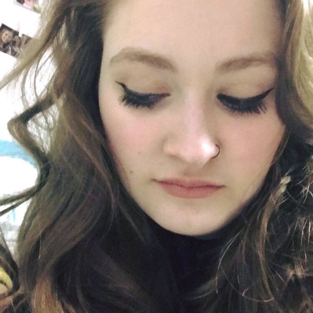 Meet your Posher, Julia